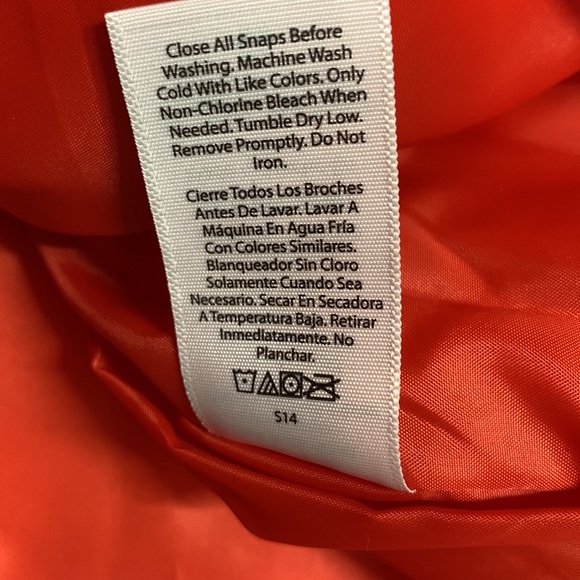 Woman’s 3X (24-26W) Barn Jacket. NWT only $14 - Picture 6 of 9